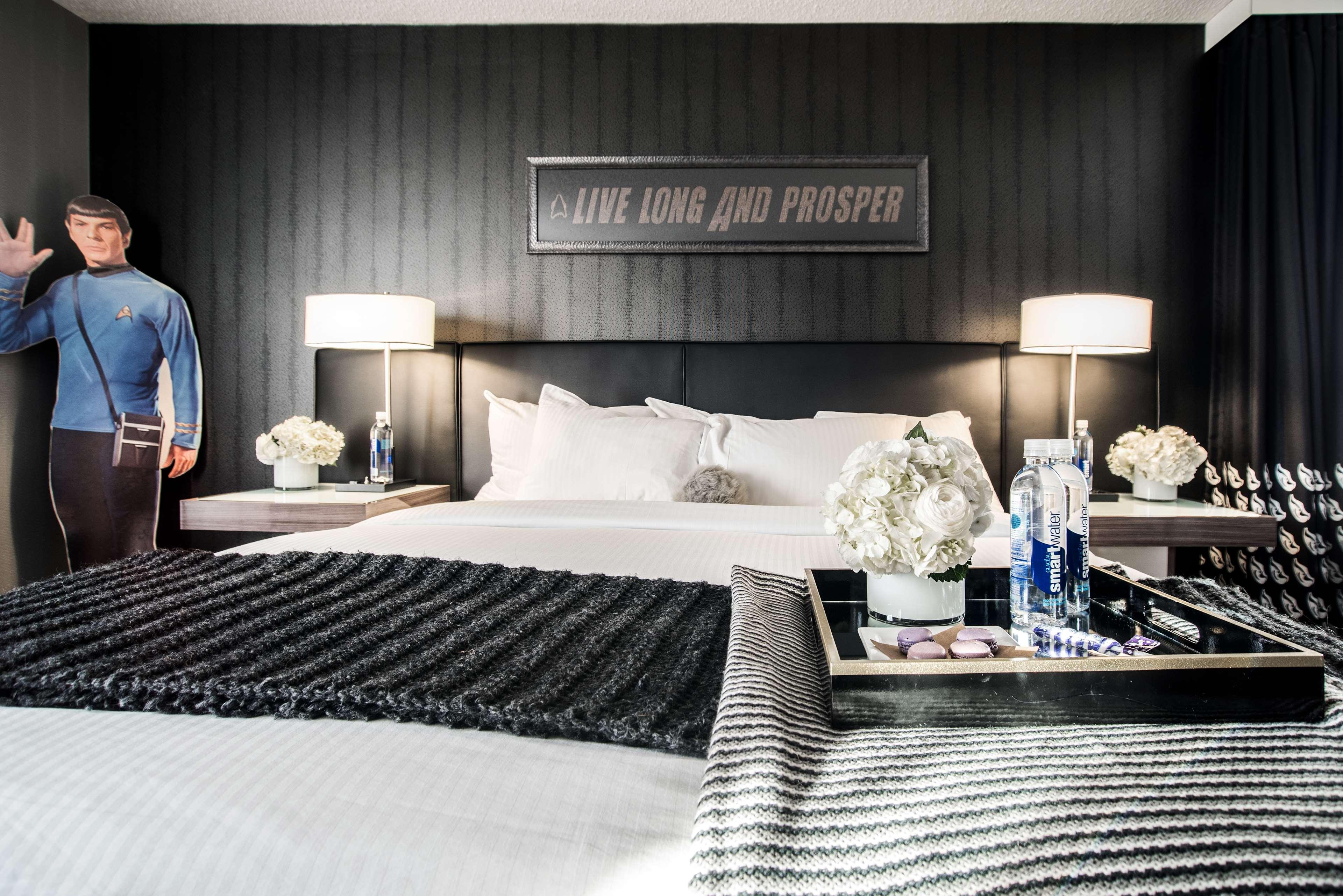 The Curtis Denver - A Doubletree By Hilton Hotel Экстерьер фото