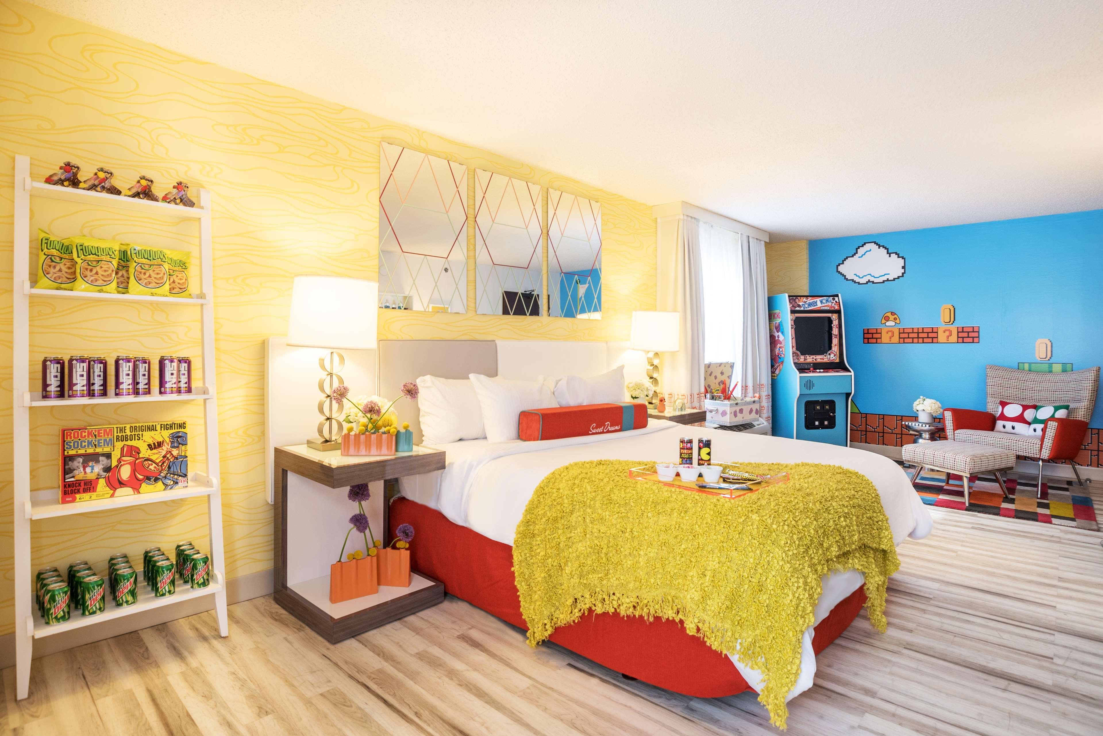 The Curtis Denver - A Doubletree By Hilton Hotel Экстерьер фото