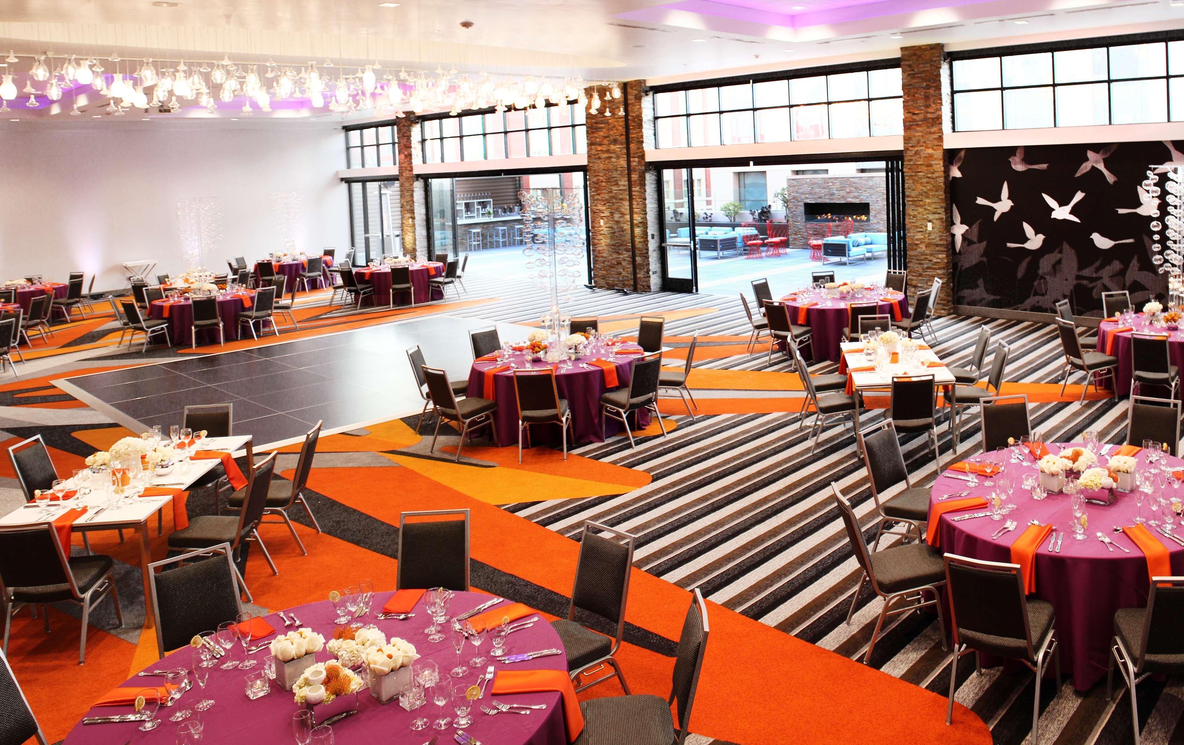 The Curtis Denver - A Doubletree By Hilton Hotel Экстерьер фото